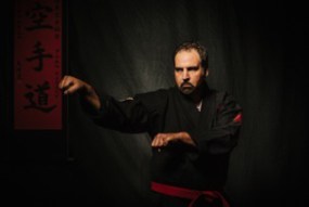 Naihanchi defense for one hand neck grab